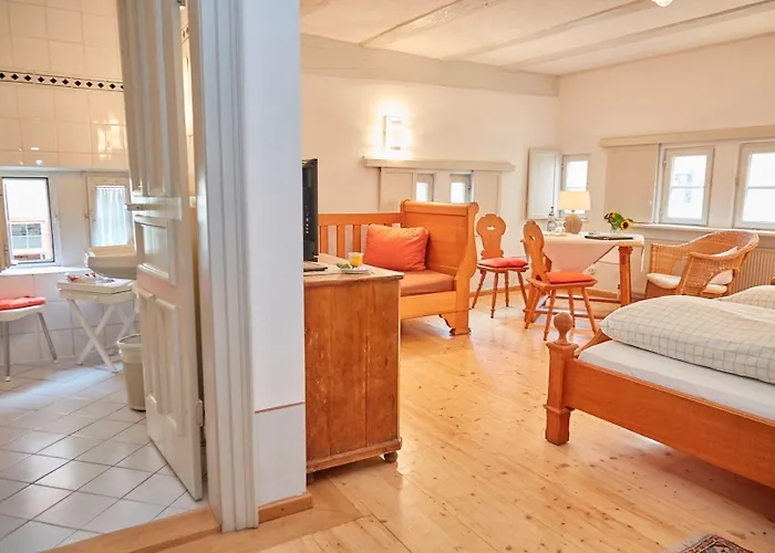 Weisses Ross Hotel 3*